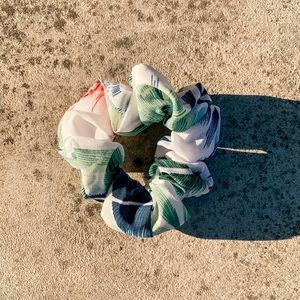 Rueberry Scrunchies (8 pack)